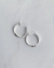 Load image into Gallery viewer, Twist Design Hoops in 925 Silver
