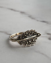 Load image into Gallery viewer, Marcasite and Silver Concave Leaf Ring
