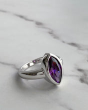 Load image into Gallery viewer, Amethyst Eye Ring
