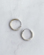 Load image into Gallery viewer, Silver Grooved Small Hoops
